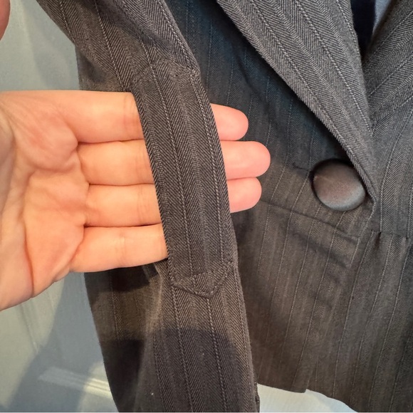 Guess Y2K Office Siren‎ Cap Sleeve Blazer Sz L Gray Pinstripe Sexy 90s NO BELT - Picture 7 of 15